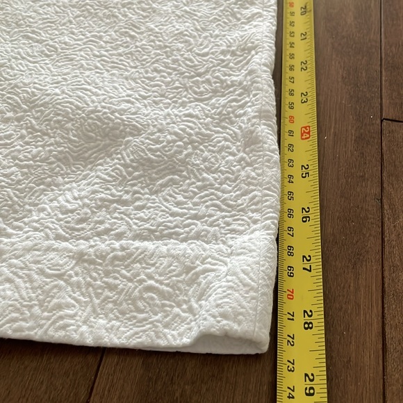 4 Club Monaco Cotton Capri Pants -white - Picture 9 of 10